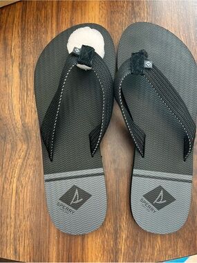 Sperry Black & Gray Women’s Flip Flops with Textured Footbed